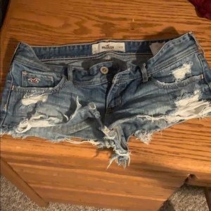 Hollister distressed shorts
